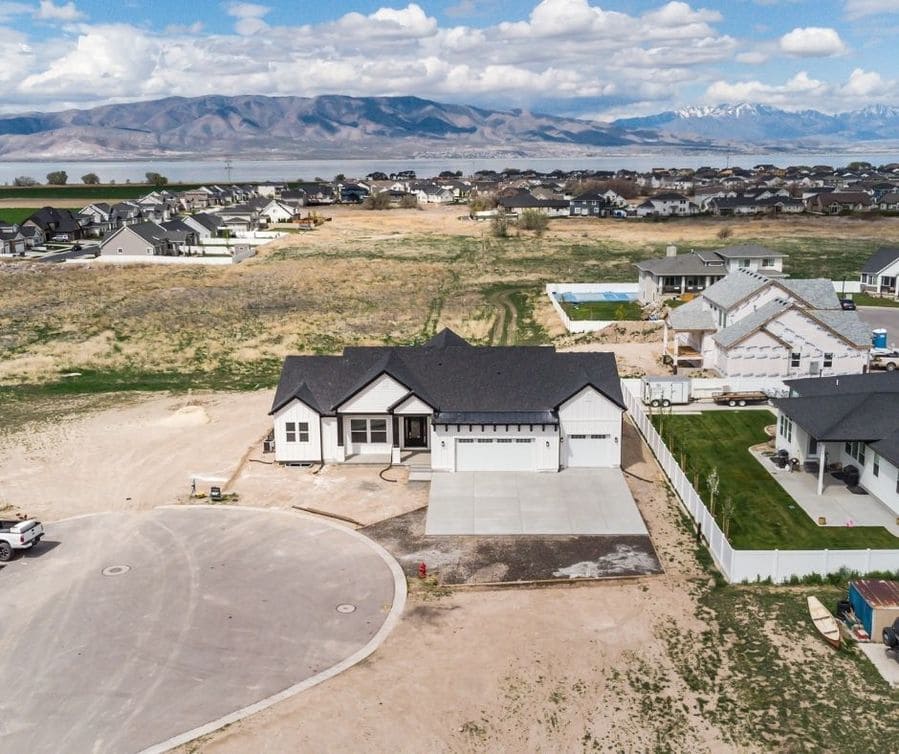 gorgeous white custom home in orem, utah by 10X builders