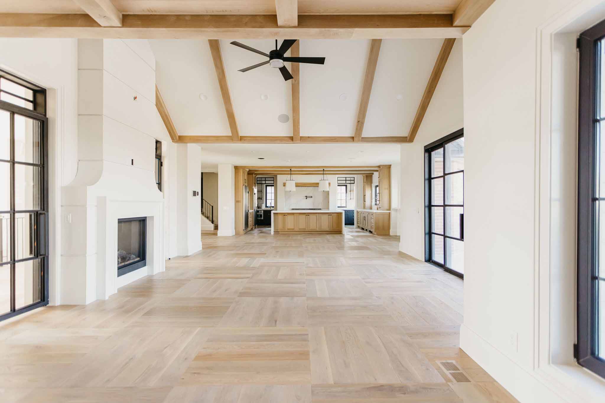 vaulted ceiling home by 10x builders in utah county